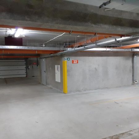 Апартаменты Apartament Kapitanski Mostek 17A Z Widokiem Na Port I Latarnie Morska Oraz Garazem Колобжег Экстерьер фото